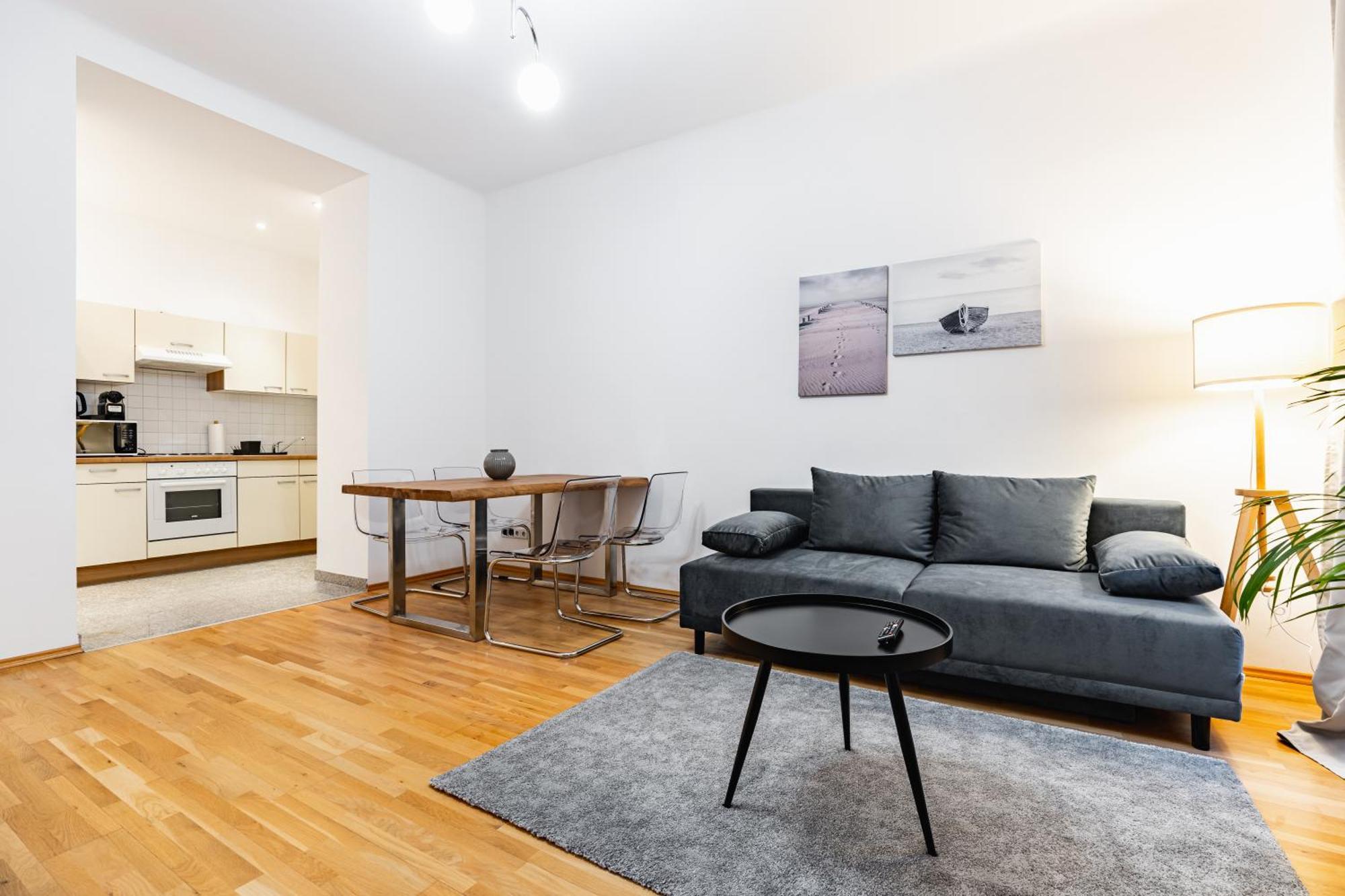 Spacious 3-Room Apt. 15 Min To The City Center Вена Экстерьер фото
