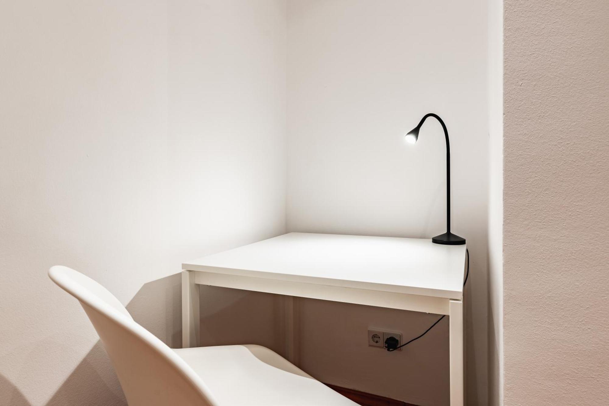 Spacious 3-Room Apt. 15 Min To The City Center Вена Экстерьер фото